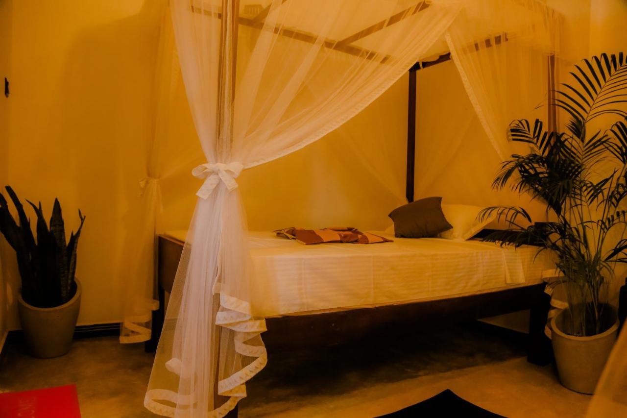 Ruwan Jungle Homestay มิริสซา ภายนอก รูปภาพ
