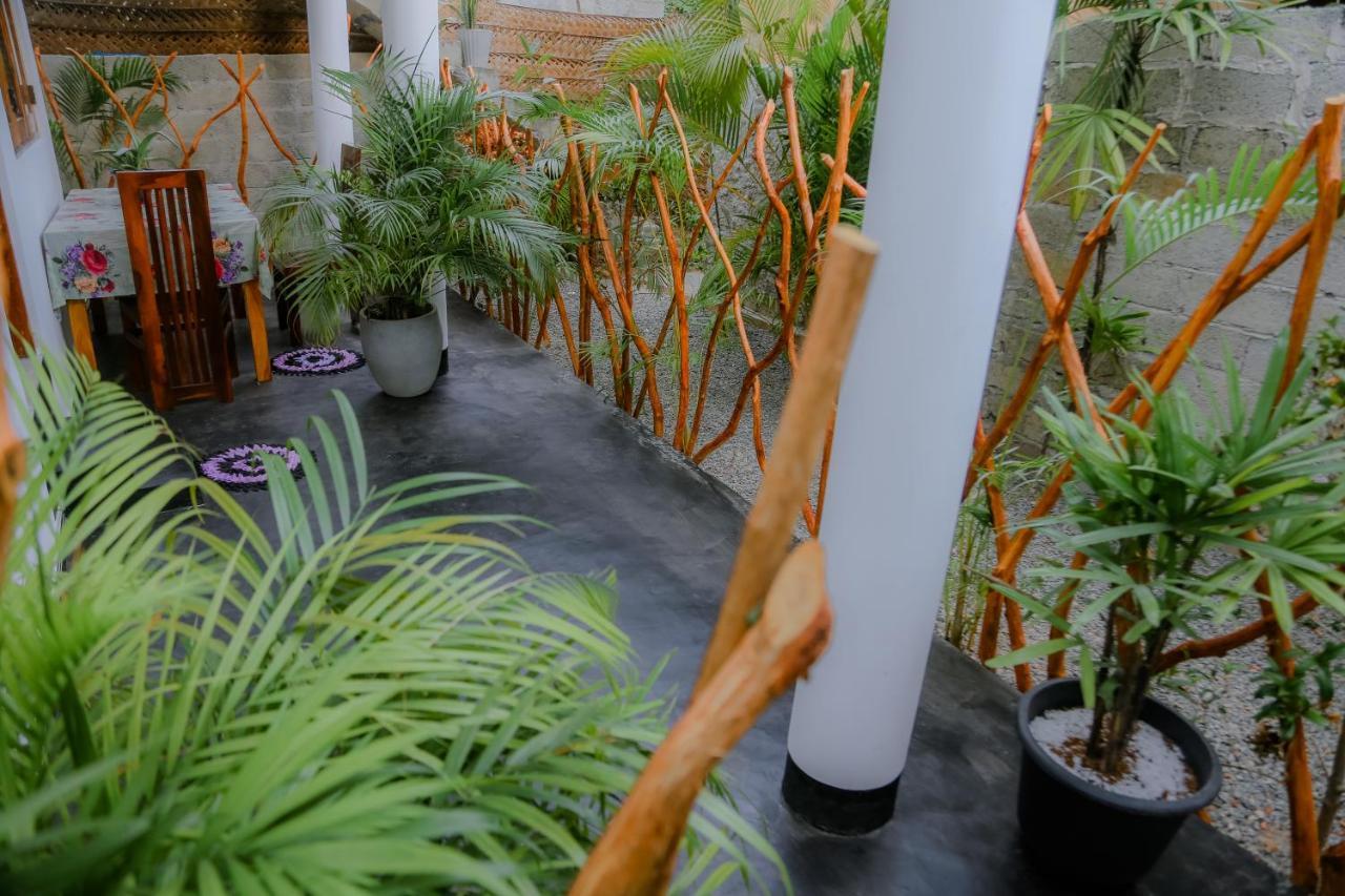 Ruwan Jungle Homestay มิริสซา ภายนอก รูปภาพ