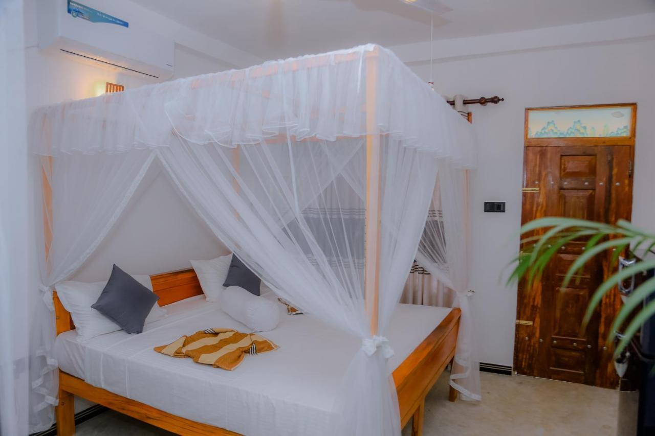 Ruwan Jungle Homestay มิริสซา ภายนอก รูปภาพ
