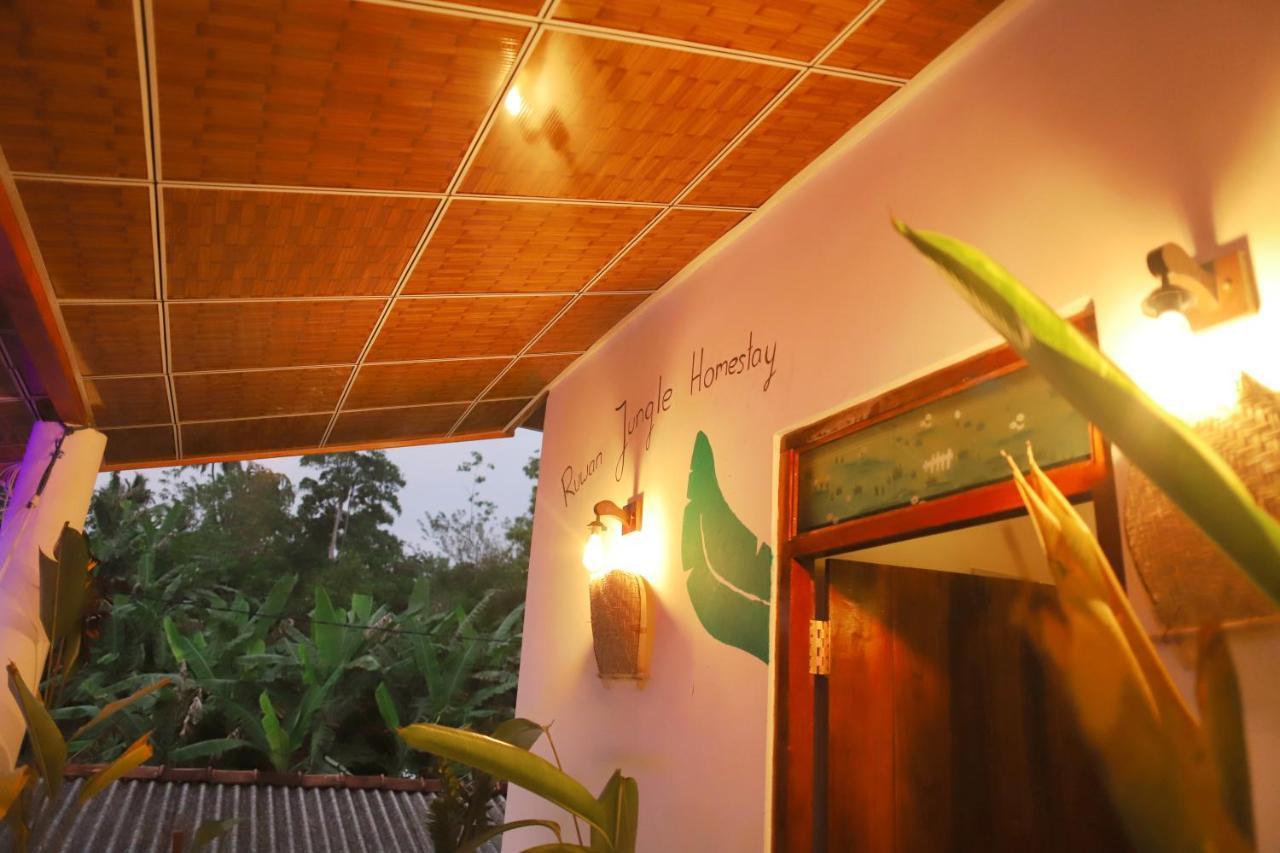 Ruwan Jungle Homestay มิริสซา ภายนอก รูปภาพ